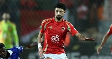 12 غائباً عن الأهلي في مواجهة باتشوكا: وسام أبو علي في المقدمة