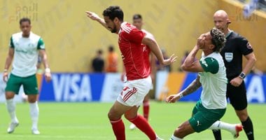 15 دقيقة: الأهلي وبالميراس يواصلان التعادل السلبي في كأس العالم للأندية