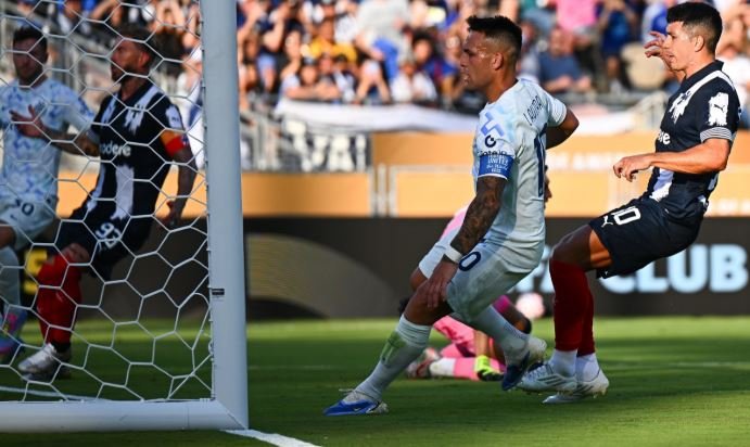 إنتر ميلان ينجو بالتعادل ضد مونتيري في كأس العالم للأندية