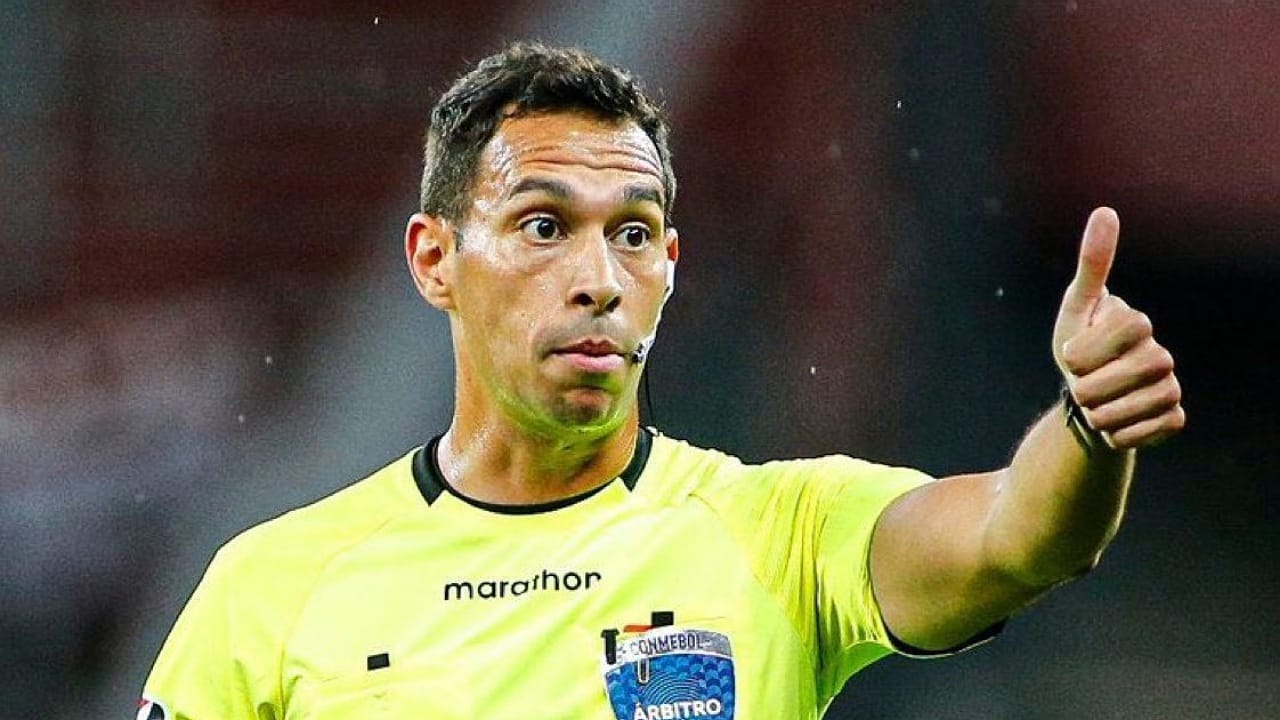 تعيين حكم أرجنتيني لمباراة الهلال وريال مدريد في كأس العالم للأندية