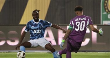 الفتح السعودى يسعى لتقليل تكلفة صفقة فيستون ماييلى مع بيراميدز