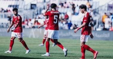 باتشوكا يتفوق على الأهلي بهدف وحيد في الشوط الأول قبل كأس العالم