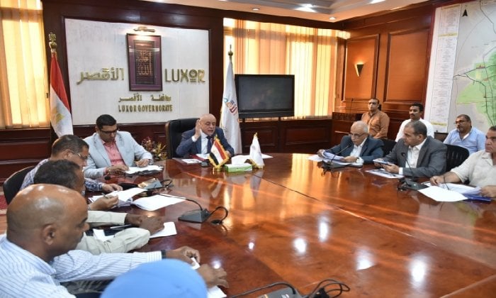 تسريع إجراءات التصالح والتقنين في الأقصر: توجيهات المحافظ بتعزيز الجهود الميدانية