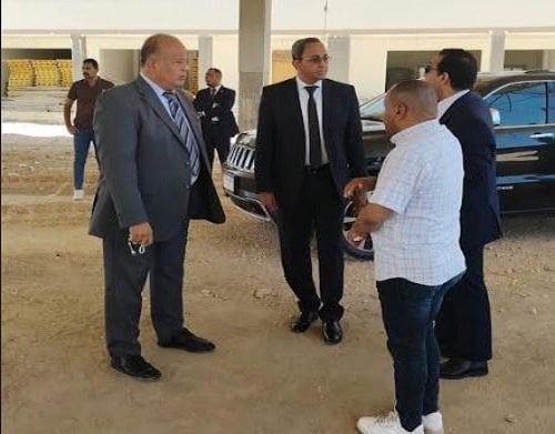 محافظ قنا يزور موقع موقف نجع حمادي الجديد ويعلن الانتهاء بحلول نهاية يوليو