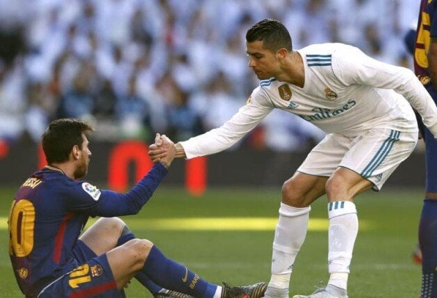 ميسي ورونالدو: احترام متبادل رغم تباين العلاقة